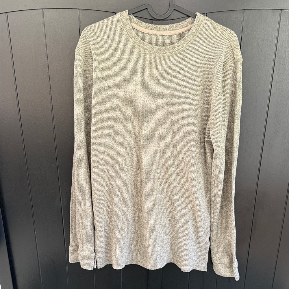 BKE Heathered Gray Long Sleeve Tee